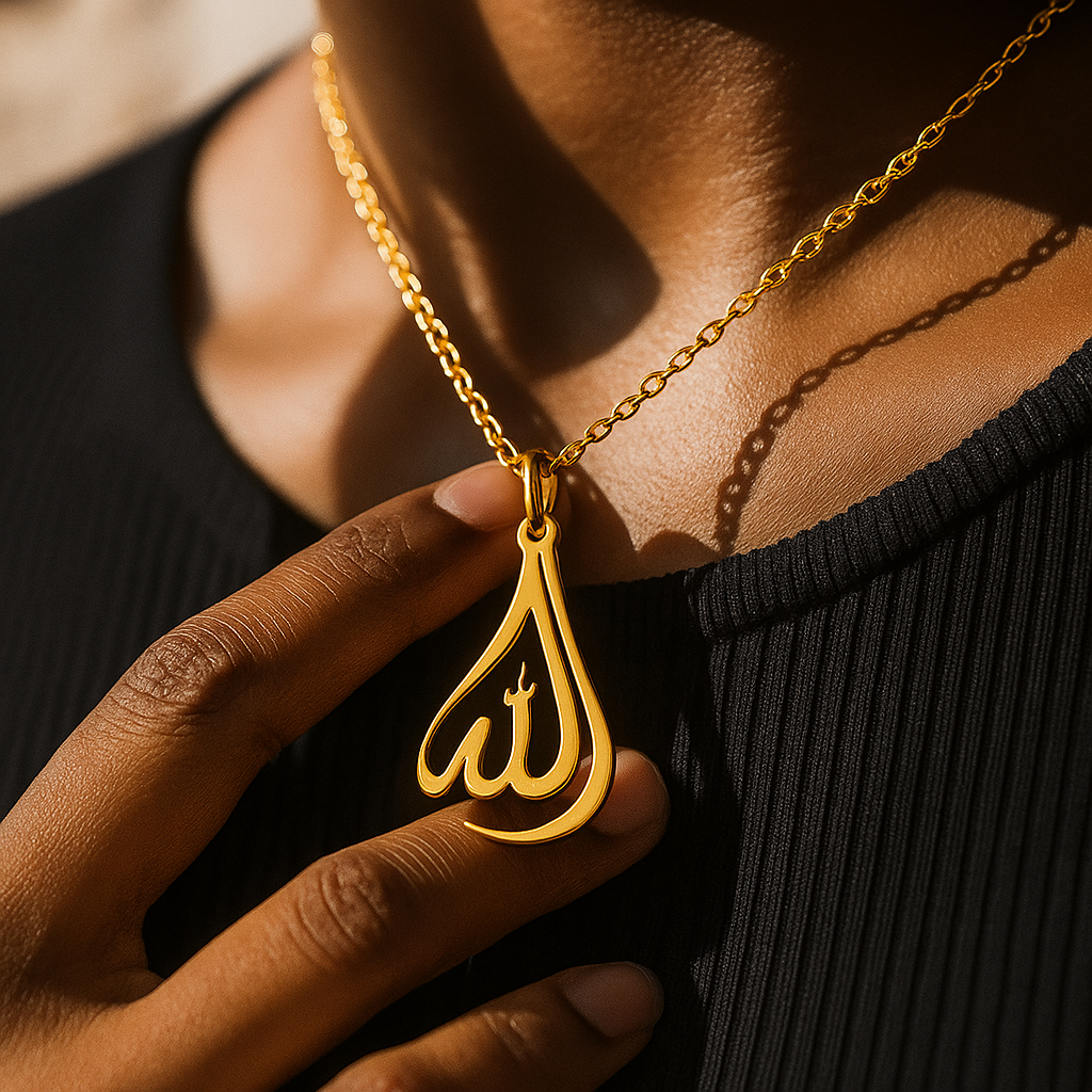 Collier de calligraphie Allah