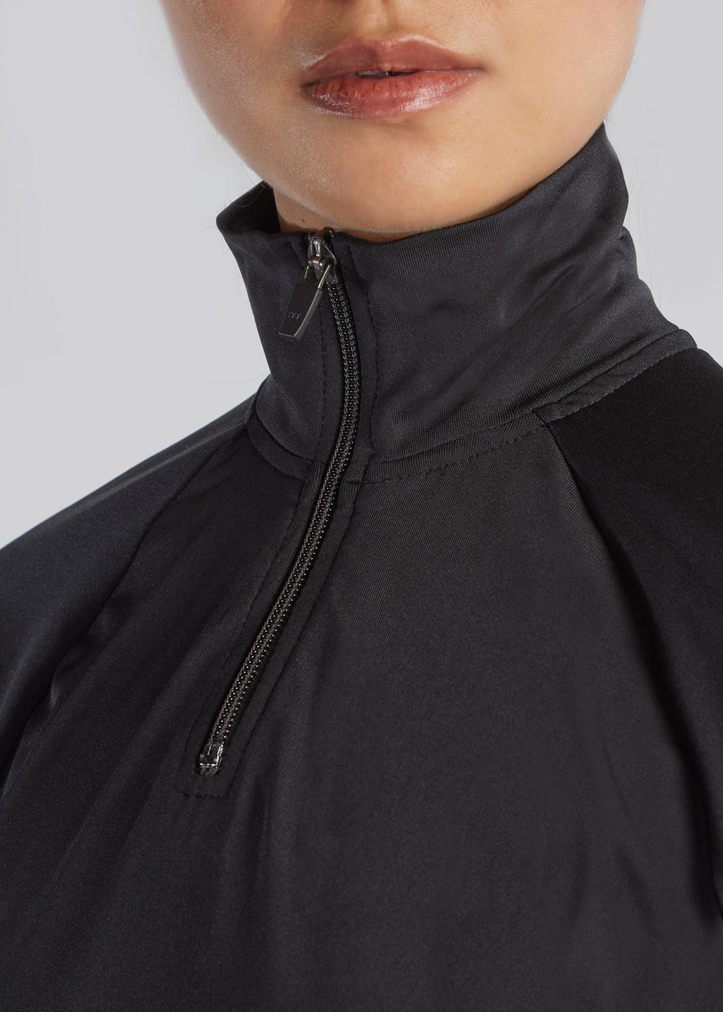 Modest Badeoberteil